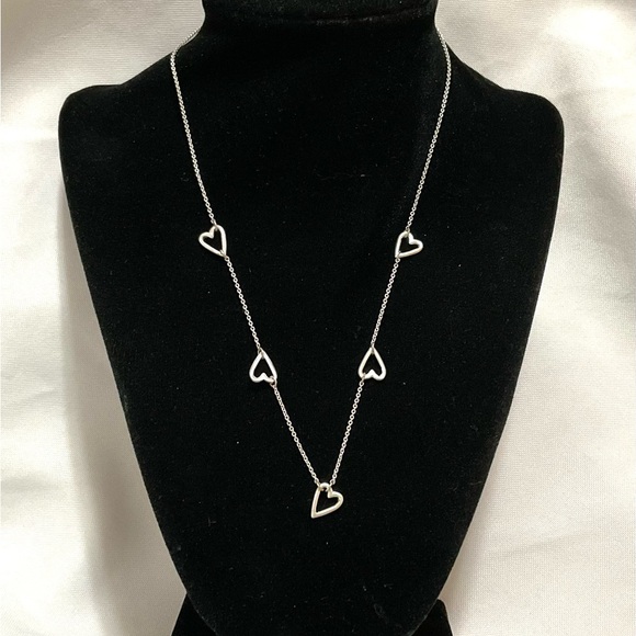 AEO American Eagle Outfitters Silver Tone Open Heart Necklace - Picture 5 of 7